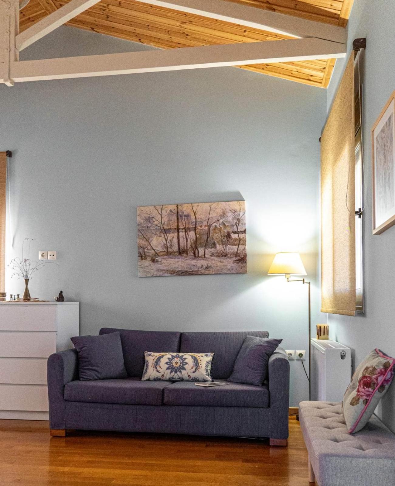 Estia Apartment